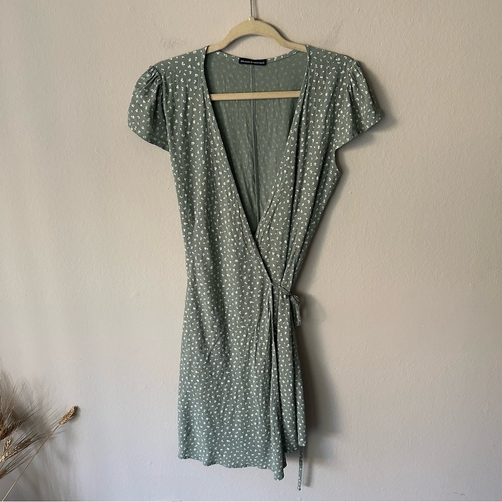 Brandy Melville Floral Light Green Wrap Dress Size OS - Picture 3 of 8